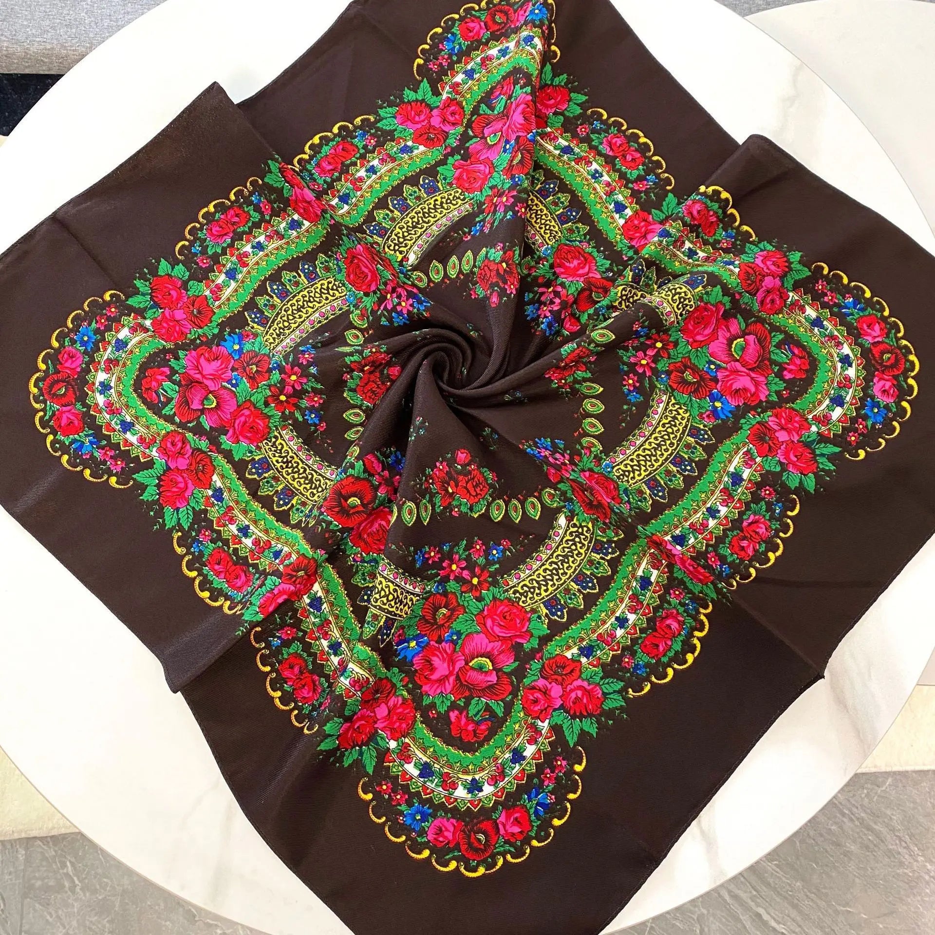 70*70 cm russe Floral carré écharpe femmes de luxe fleur imprimé Bandana bandeau ethnique mouchoir bandeau foulards